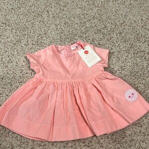 Smiling button pink dress NWT